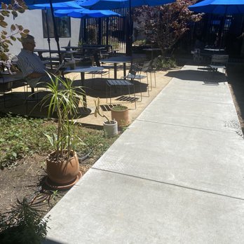 Ones Cafe & Bakery - Patio seating - Bakeries Near Me - Alameda, California