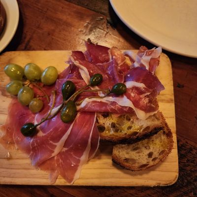 Salumi by null
