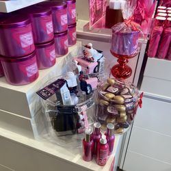 Bath & Body Works