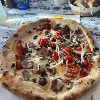 'O Munaciello - Las Vegas - Pizza Near Me - Miami, Florida