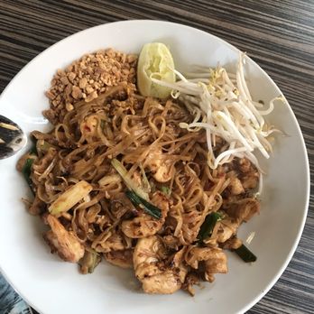 Thai Stellar - Pad Thai noodles with chicken and shrimp - Thai Near Me - League City, Texas Thai Stellar - Pad Thai noodles with chicken and shrimp - Thai Near Me - League City, Texas