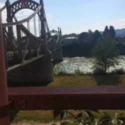 Lackners - Frühstücken auf der Terrasse zur salzach!