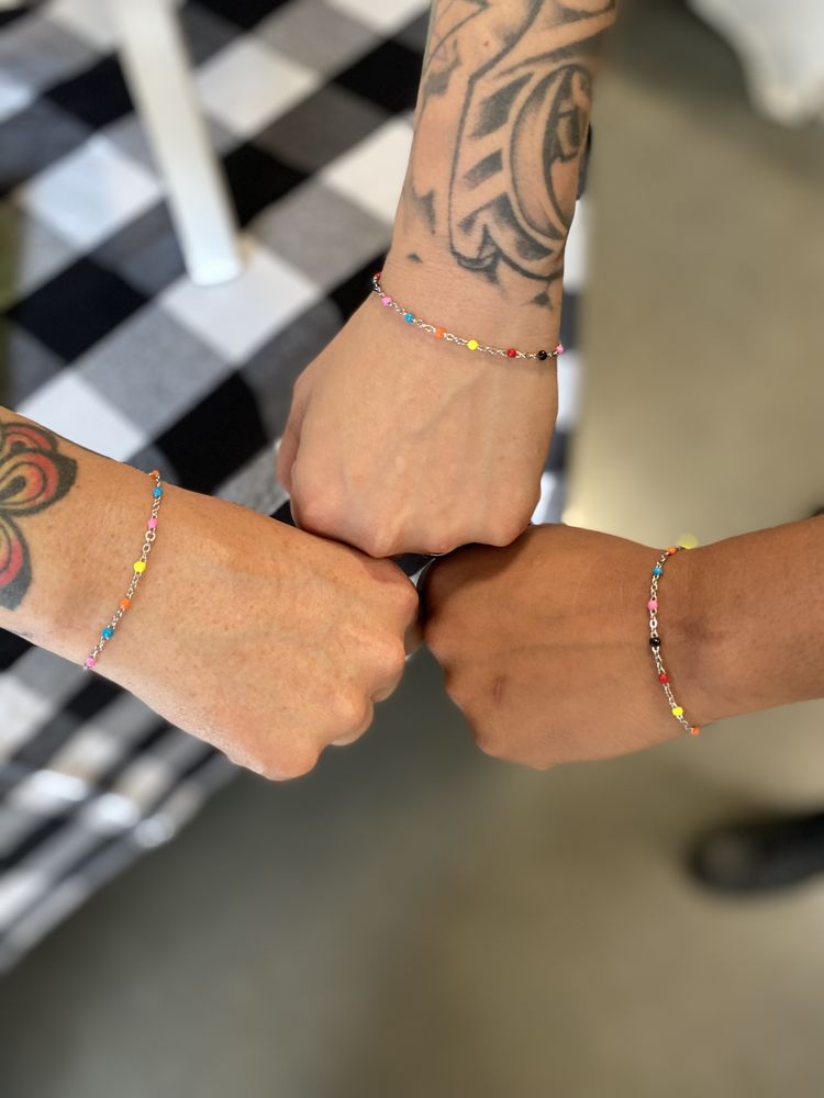 BEE ZAPPED PERMANENT JEWELRY 36 Photos Sacramento, California