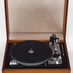 The Turntable Shop - Dual 1009.