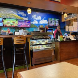 Dixon’s Jamaican Taste - Cash register and bar area