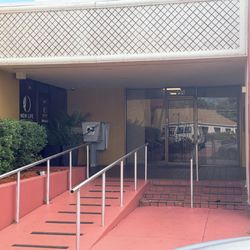 Palm Beach Family Medical Assoc - Entrance