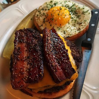 Au Cheval - Single Cheeseburger with egg and bacon - Bars Near Me - Chicago, Illinois