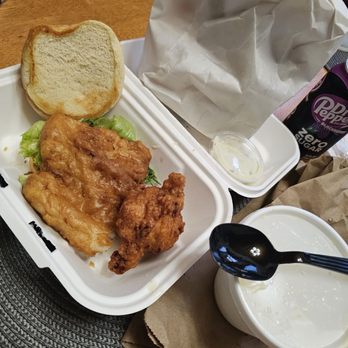Flo's Drive In - Fish Sandwich, Clam Cakes, Chowder - Seafood Near Me - Portsmouth, Rhode Island Flo's Drive In - Fish Sandwich, Clam Cakes, Chowder - Seafood Near Me - Portsmouth, Rhode Island