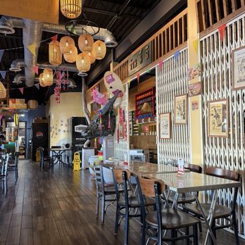 Tum Pok Pok - Interior - Thai Near Me - Atlanta, Georgia Tum Pok Pok - Interior - Thai Near Me - Atlanta, Georgia
