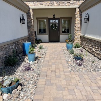 The Landscape Guy - Courtyard fountain, lush plants - Landscaping Near Me
