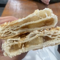 Turnover apple