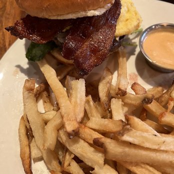 Beatrix - Streeterville - Prime Burger - New American Near Me - Chicago, Illinois Beatrix - Streeterville - Prime Burger - New American Near Me - Chicago, Illinois