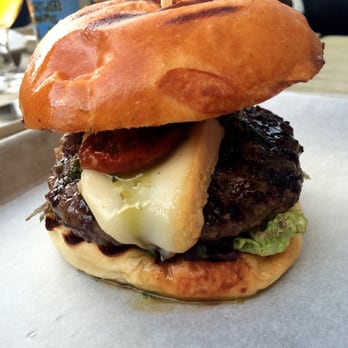 Bun's Burger Bar - B-b-berlusconi. My tummy is in heaven ! - Burgers Near Me - Oslo, 03