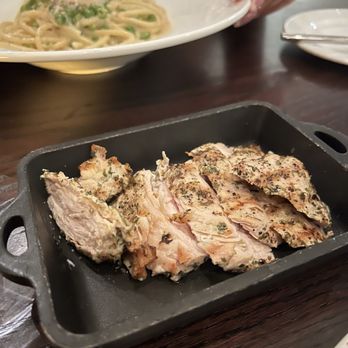 Varia - Herby grilled chicken (an enhancement) - Italian Near Me - Norfolk, Virginia