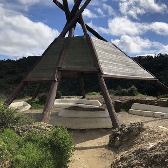 Paradise Falls - Hiking Near Me - Thousand Oaks, California