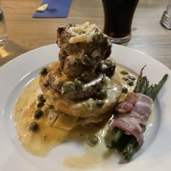 Amberwood Inn - Pork medallions with lemon caper sauce leeks and a potato