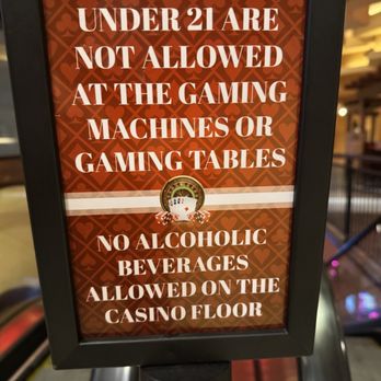 Turquoise Trail Bar and Grill - American Near Me - Santa Fe, New Mexico