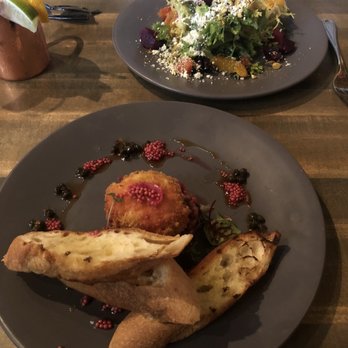 Gather in Jackson Hole - Steak tartare and citrus salad - New American Near Me - Jackson, Wyoming Gather in Jackson Hole - Steak tartare and citrus salad - New American Near Me - Jackson, Wyoming