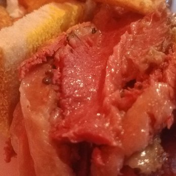 Georges Deli Restaurant - Delis Near Me - Laval, Quebec