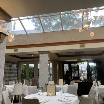 Campiello - Interior dining room - Italian Near Me - Naples, Florida