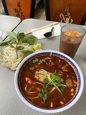 Saigon Deli by null