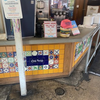 Chris Madrid's - Counter - Burgers Near Me - San Antonio, Texas