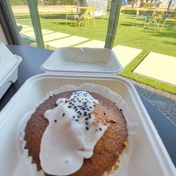 Lil' Koffeteria - Not overly sweet and quite dense - Bakeries Near Me - Houston, Texas Lil' Koffeteria - Not overly sweet and quite dense - Bakeries Near Me - Houston, Texas
