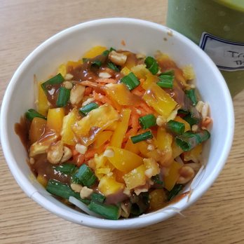 Hangry Health Bar - Bangkok rice bowl - Health Markets Near Me - Surrey, British Columbia Hangry Health Bar - Bangkok rice bowl - Health Markets Near Me - Surrey, British Columbia
