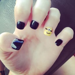 Minion nails!