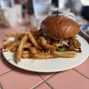 Fresno Breakfast House - FBH Brunch Burger - Breakfast & Brunch Near Me - Fresno, California Fresno Breakfast House - FBH Brunch Burger - Breakfast & Brunch Near Me - Fresno, California