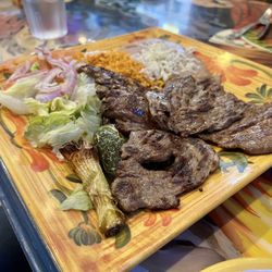 La Parada - Carne Asada Plate