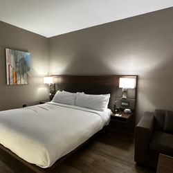 AC Hotel Columbus Downtown - Tuesday, 12.30.25; AC Hotel Columbus Downtown - 517 Park St Columbus, OH 43215