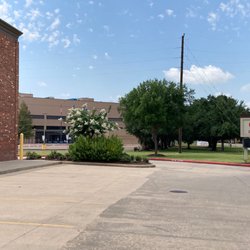 Houston Municipal Court - Looking from CVS parking lot