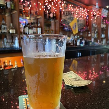 Kerry House - Have a beer in 1962. - Dive Bars Near Me - Oakland, California