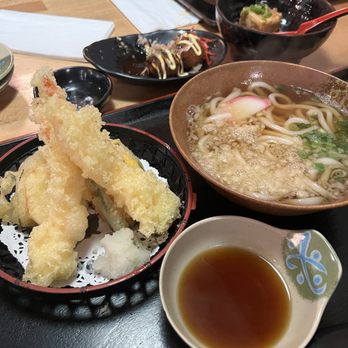 Kotohira Restaurant - Kotohira Set - Japanese Near Me - Gardena, California