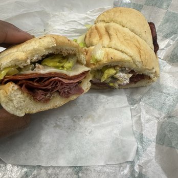 Lunch Box - Pastrami - Sandwiches Near Me - Astoria, Oregon Lunch Box - Pastrami - Sandwiches Near Me - Astoria, Oregon