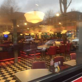 Eddie Rocket's - So American it hurts - Diners Near Me - Belfast, BFS Eddie Rocket's - So American it hurts - Diners Near Me - Belfast, BFS