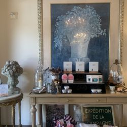 Jolie Day Spa - Our French Farmhouse Decor is inviting and relaxing!  
Our passion for "Creating Changes" in the skin is our goal.