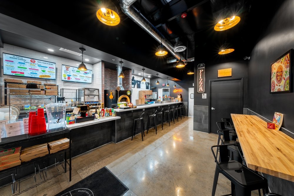 Yukon Pizza - Photo 2