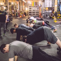 Foundation CrossFit - Developing core strength