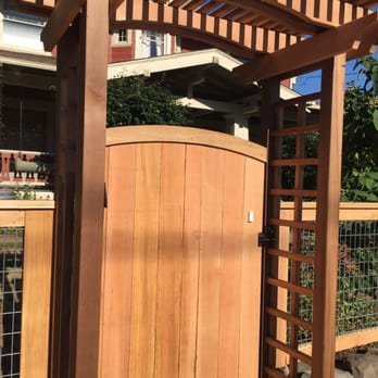Cascade Fence & Deck - Front of arbor and updated taller gate - Fences & Gates Near Me - Vancouver, Washington Cascade Fence & Deck - Front of arbor and updated taller gate - Fences & Gates Near Me - Vancouver, Washington