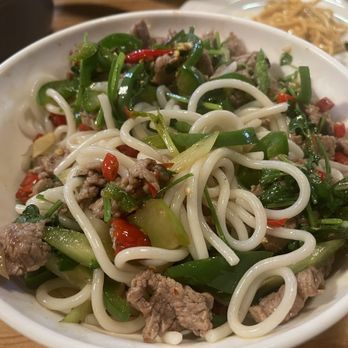 Hunan Style - Beef dry noodle! - Chinese Near Me - Davis, California
