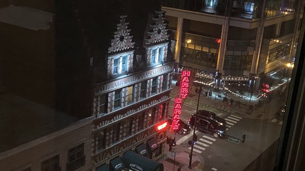 Kinzie Hotel by null