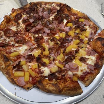 Brenz Pizza Co. - Half Spicy Hawaiian Pizza and ATM Pizza - Pizza Near Me - Chapel Hill, North Carolina Brenz Pizza Co. - Half Spicy Hawaiian Pizza and ATM Pizza - Pizza Near Me - Chapel Hill, North Carolina
