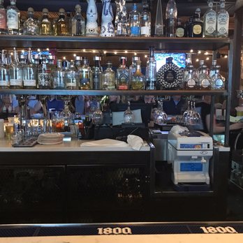 Diego Pops - Decent Bar Selection - Cocktail Bars Near Me - Scottsdale, Arizona