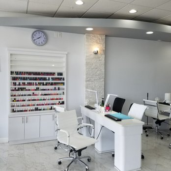 Lotus Nails & Spa - Nail Salons Near Me - Dundalk, Maryland
