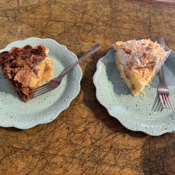 Pie Town Pie - Bakeries Near Me - Pie Town, New Mexico