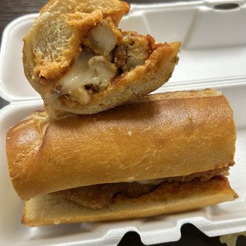 La Bella Dolce Italia - Italian Chicken Parm Sandwich - good portion, fresh bread. Went well with some hot peppers. - Caterers Near Me - Essington, Pennsylvania La Bella Dolce Italia - Italian Chicken Parm Sandwich - good portion, fresh bread. Went well with some hot peppers. - Caterers Near Me - Essington, Pennsylvania