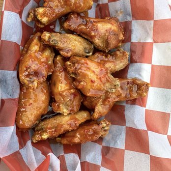 Spinneys Restaurant & Lodging - Best chicken wings with sweet chili sauce! - Seafood Near Me - Phippsburg, Maine Spinneys Restaurant & Lodging - Best chicken wings with sweet chili sauce! - Seafood Near Me - Phippsburg, Maine