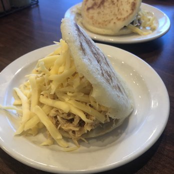 La Calle Arepas Bar - Arepa Catina Grilled - Venezuelan Near Me - Norwalk, Connecticut La Calle Arepas Bar - Arepa Catina Grilled - Venezuelan Near Me - Norwalk, Connecticut